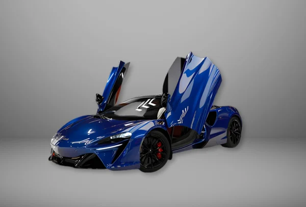 McLaren Artura (2)